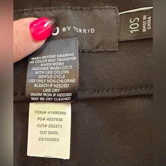 BOGO NWOT Torrid Trouser Straight - Picture 5 of 6